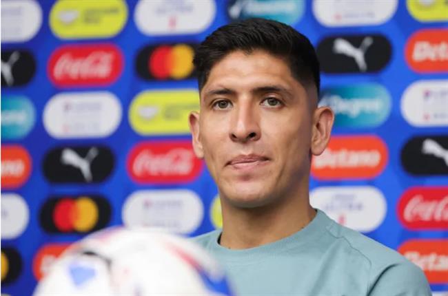 Edson Alvarez nói về tin đồn được MU quan tâm Edson Alvarez noi ve tin don duoc MU quan tam