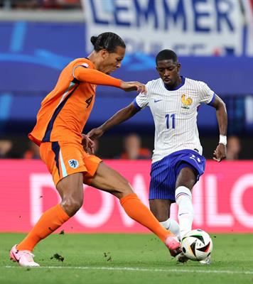 Virgil van Dijk đáp trả chỉ trích về phong độ ở EURO 2024 1 Virgil van Dijk đáp trả chỉ trích về phong độ ở EURO 2024 1