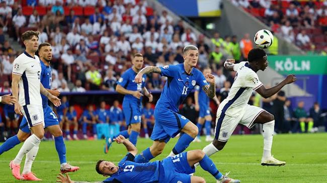 Chia điểm trước Slovenia, Anh vẫn đi tiếp với ngôi đầu bảng C 4 Chia điểm trước Slovenia, Anh vẫn đi tiếp với ngôi đầu bảng C 4