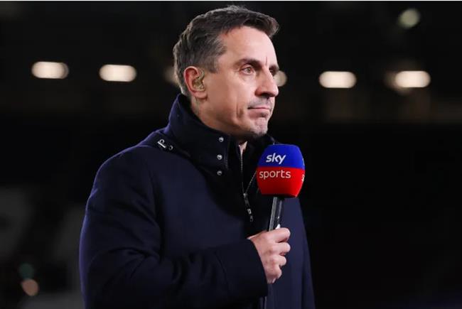 Gary Neville kêu gọi Gareth Southgate thực hiện ba sự thay đổi trước Slovakia