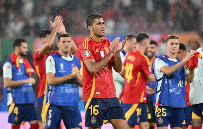 HLV Luis de la Fuente ngợi khen Gruzia dù để thua ĐT Tây Ban Nha 1 HLV Luis de la Fuente ngợi khen Gruzia dù để thua ĐT Tây Ban Nha 1