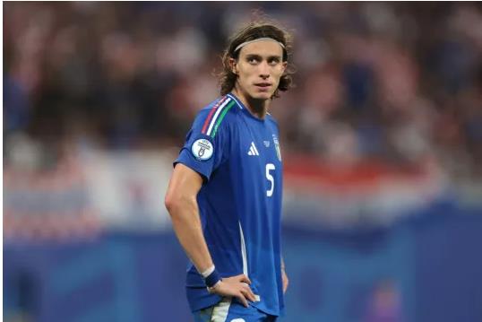 Arsenal sap chieu mo thanh cong Riccardo Calafiori