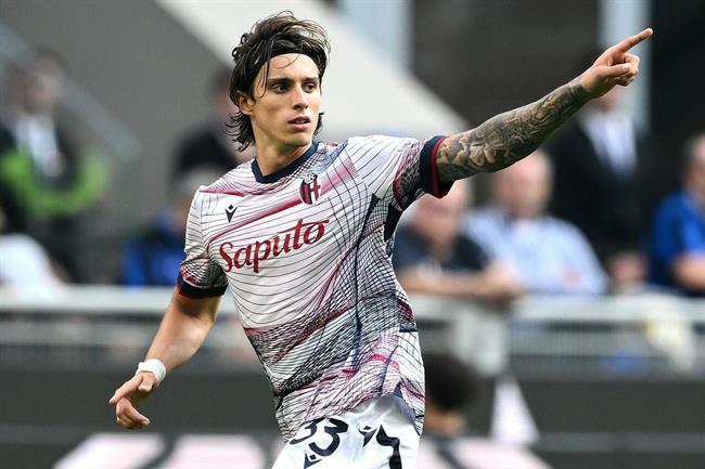 Riccardo Calafiori dang la muc tieu hang dau cua Arsenal