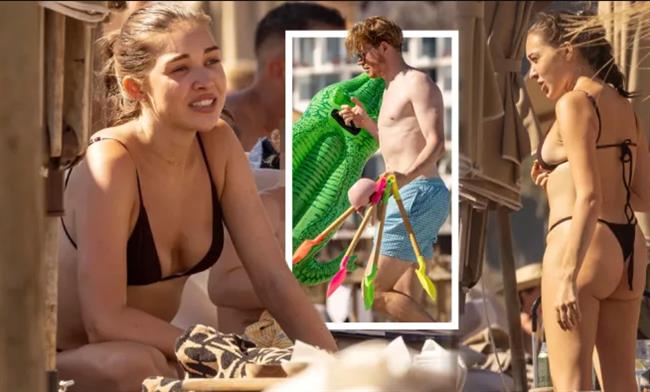 Kevin de Bruyne vui đùa cùng vợ bên bờ biển