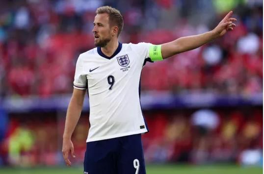 Harry Kane không gây ấn tượng tại Euro 2024 Harry Kane khong gay an tuong tai Euro 2024