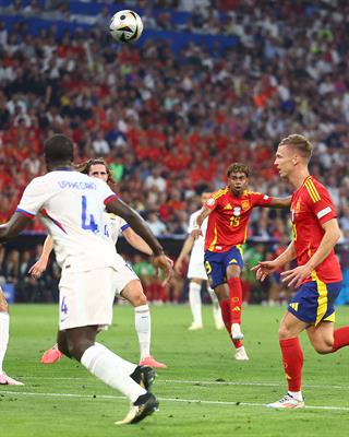 Lamine Yamal không nghĩ có thể ghi siêu phẩm cho ĐT Tây Ban Nha 1