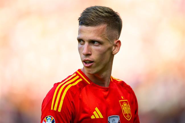 Cạn lời với lời đề nghị Barca hỏi mua Dani Olmo 