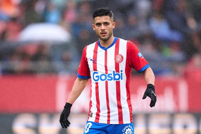 Yan Couto sắp cập bến Dortmund từ Man City Yan Couto sap cap ben Dortmund tu Man City