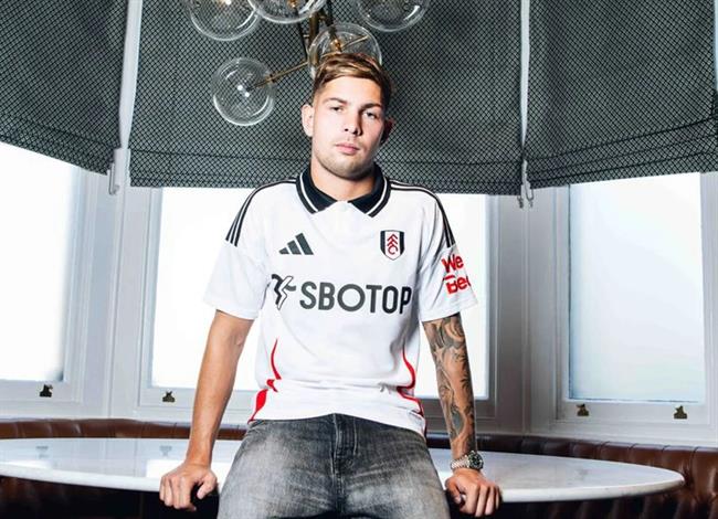 HLV Mikel Arteta tiếc nuối khi Emile Smith Rowe rời Arsenal