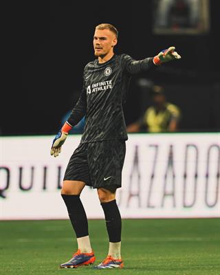 Tân binh Chelsea sẵn sàng cạnh tranh với Robert Sanchez 1 Tân binh Chelsea sẵn sàng cạnh tranh với Robert Sanchez 1