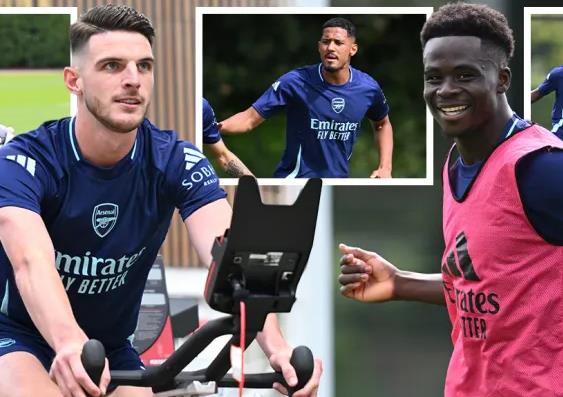 Bukayo Saka va Decan Rice tro lai tap luyen cung Arsenal