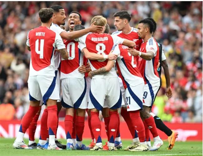 Arsenal thang Leverkusen voi ty so 4-1 tren san nha