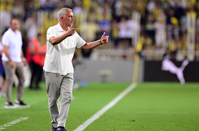 Jose Mourinho sẵn sàng áp dụng lối chơi phản bóng đá ở Fenerbahce 1