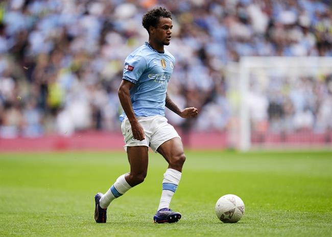 Sao trẻ Man City bị chỉ trích nặng nề khi lên tuyển Na Uy