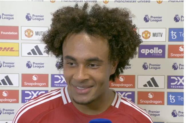  Joshua Zirkzee ghi ban trong tran ra mat MU