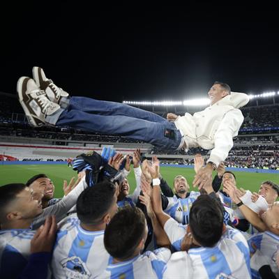 Leo Messi gửi tâm thư xúc động tới Angel Di Maria 1 Leo Messi gửi tâm thư xúc động tới Angel Di Maria 1