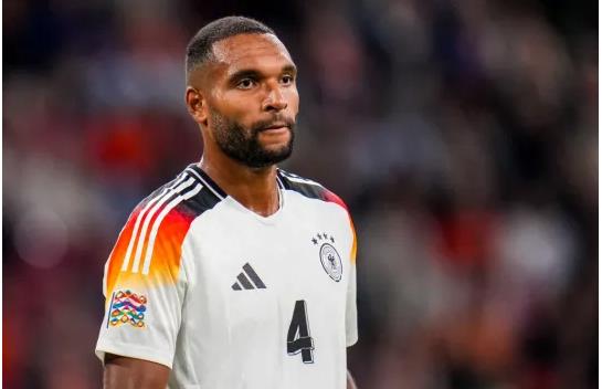  Jonathan Tah mong muon duoc chuyen den Premier League.