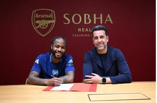 Raheem Sterling joins Arsenal on loan from Chelsea