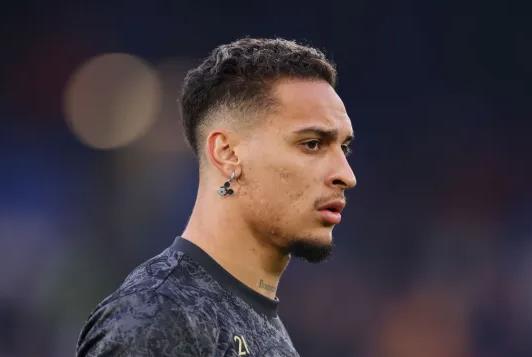 Antony đang gây thất vọng rất lớn ở MU Antony dang gay that vong rat lon o MU