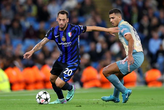 Hakan Calhanoglu phủ nhận khả năng rời Inter Milan 1 Hakan Calhanoglu phủ nhận khả năng rời Inter Milan 1