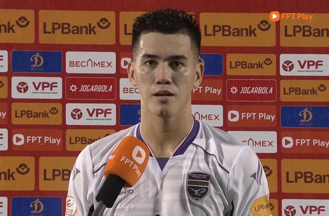 Tiến Linh chia sẻ bất ngờ về danh hiệu Quả Bóng Vàng