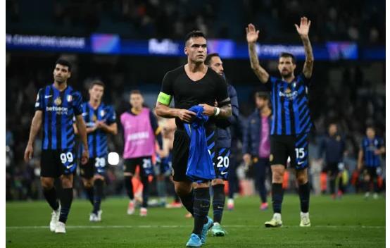 Inter Milan cầm hòa Man City 0-0 tại Etihad Inter Milan cam hoa Man City 0-0 tai Etihad