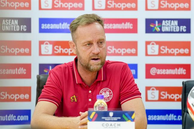 Cựu thuyền trưởng Thái Lan mong ĐT Việt Nam vô địch ASEAN Cup