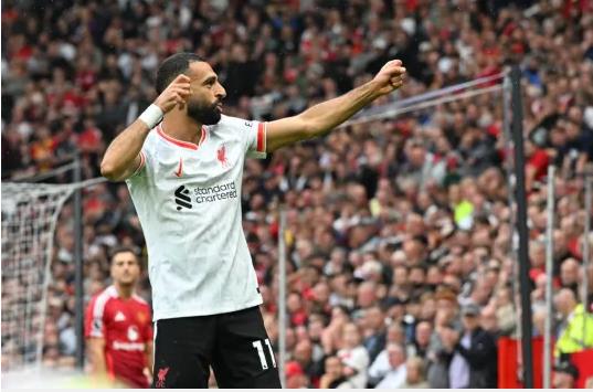  Mohamed Salah duoc PSG quan tam.