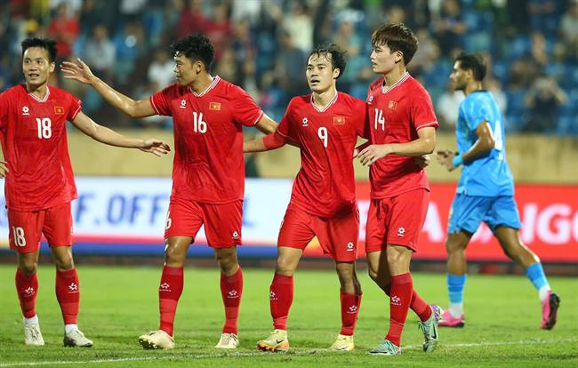 ĐT Việt Nam sang Hàn Quốc tập huấn, chuẩn bị kỹ cho AFF Cup 1