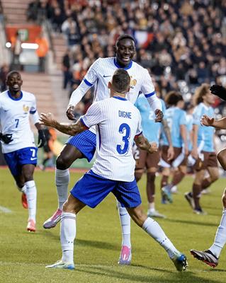 Didier Deschamps chưa hài lòng với một điều sau chiến thắng của ĐT Pháp 1