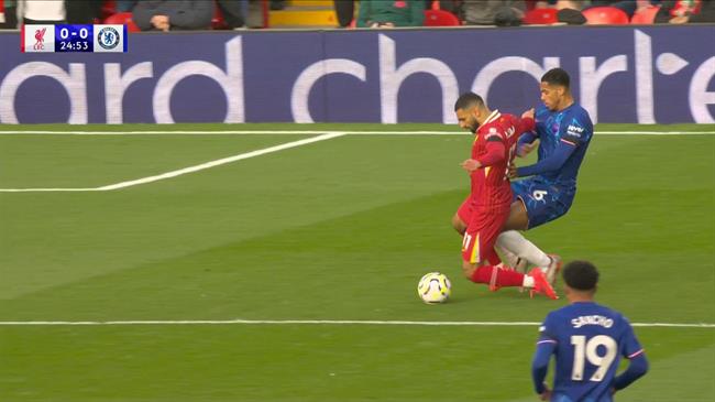 4 tình huống tranh cãi penalty ở hiệp 1 trận Liverpool vs Chelsea 1
