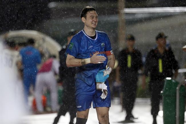 Thương vụ Đặng Văn Lâm có nguy cơ đổ bể