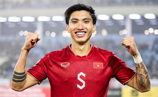 CAHN đăng ký Đoàn Văn Hậu