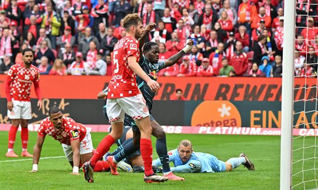 Nhận định Mainz vs Monchengladbach (01h30 ngày 2610) Chủ khách đều phập phù 1