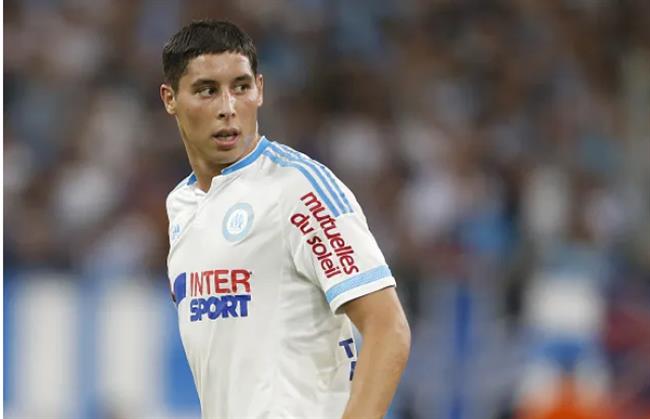 Abdelaziz Barrada da qua doi o tuoi 35.