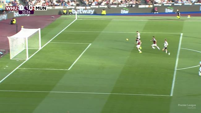 Erik ten Hag phản ứng thế nào về pha bỏ lỡ của Diogo Dalot 1