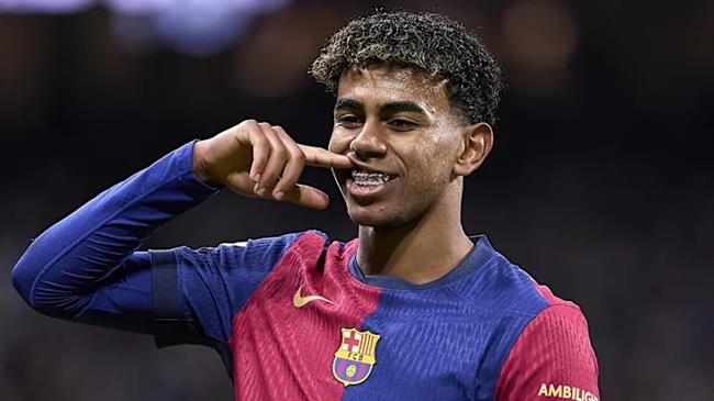 Yamal tái hiện màn ăn mừng của Ronaldo trong trận đấu Real