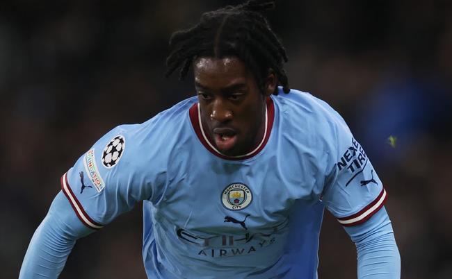 Tiểu sử, sự nghiệp, thống kê của cầu thủ Josh Wilson-Esbrand