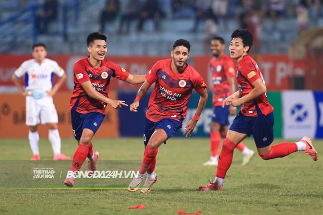 CLB CAHN lên kế hoạch gia hạn với "chân chuyền" số 1 V.League