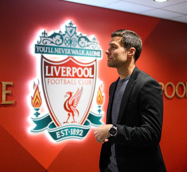 Xabi Alonso từ chối nói về khả năng dẫn dắt Liverpool 1