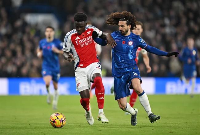 Marc Cucurella hé lộ cách khóa chặt Bukayo Saka ở derby London 1