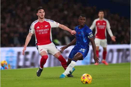 Arsenal vừa hòa 0-0 trước Chelsea. Arsenal vua hoa 0-0 truoc Chelsea.