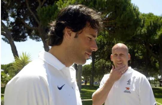 Jaap Stam dự đoán đúng về tương lai Ruud van Nistelrooy. Jaap Stam du doan dung ve tuong lai Ruud van Nistelrooy.