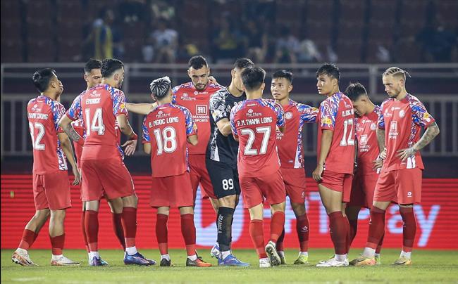 CLB TP Hồ Chí Minh chia tay tuyển thủ Malaysia cùng 3 cầu thủ đội một