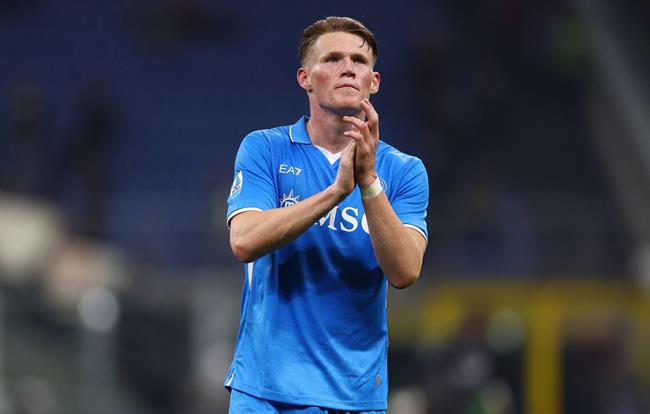 Scott McTominay chưa dám nghĩ tới danh hiệu cùng Napoli