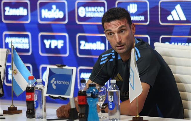 ĐT Argentina luôn sẵn sàng cho trường hợp không có Messi