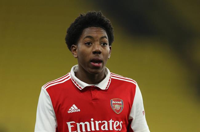 Tiểu sử cầu thủ Myles Lewis-Skelly