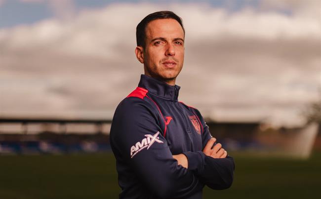 Tiểu sử huấn luyện viên Borja Jiménez