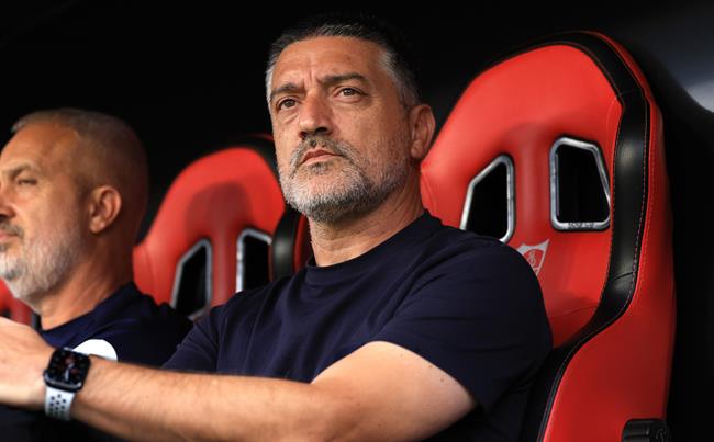 Tiểu sử huấn luyện viên García Pimienta