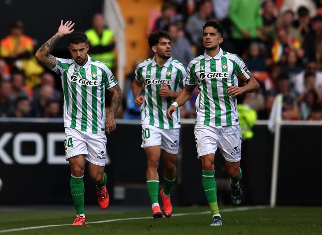 Nhận định Sociedad vs Betis (03h00 ngày 212) Trở lại cuộc đua 2 Nhận định Sociedad vs Betis (03h00 ngày 212) Trở lại cuộc đua 2